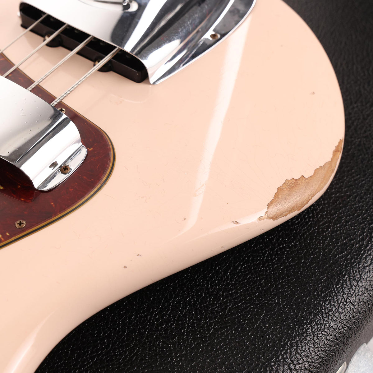 Fender Custom Shop 1960 Jazz Bass Relic Faded Aged Shell Pink Used — 8