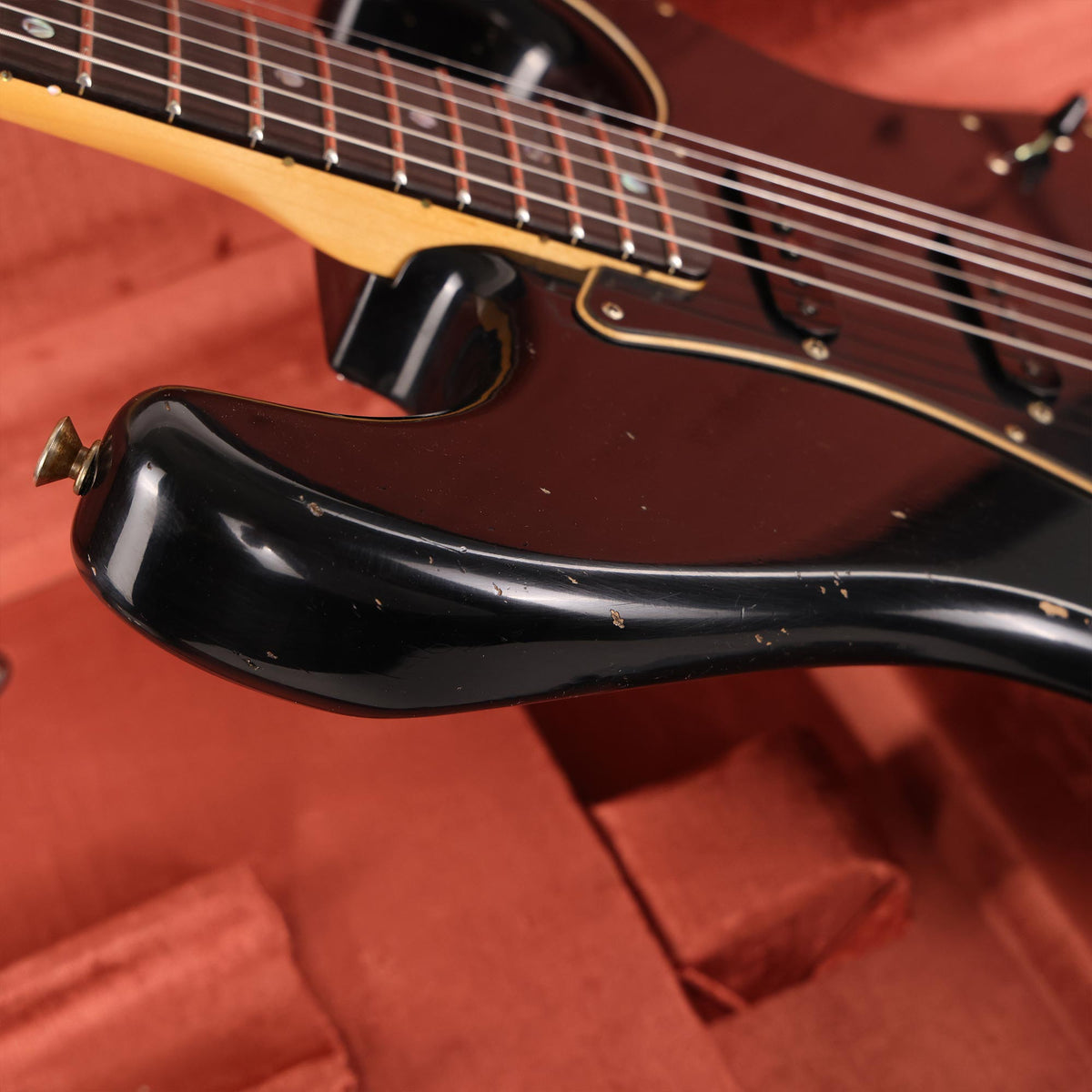 Fender Custom Shop 1969 Stratocaster Relic Black Reverse Headstock Fender Custom Shop 1969 Stratocaster Relic Black Reverse Headstock