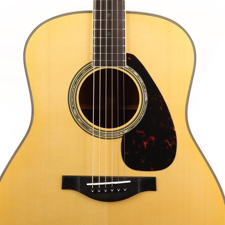 Yamaha LL16MHB ARE Original Jumbo Acoustic-Electric Guitar Natural
