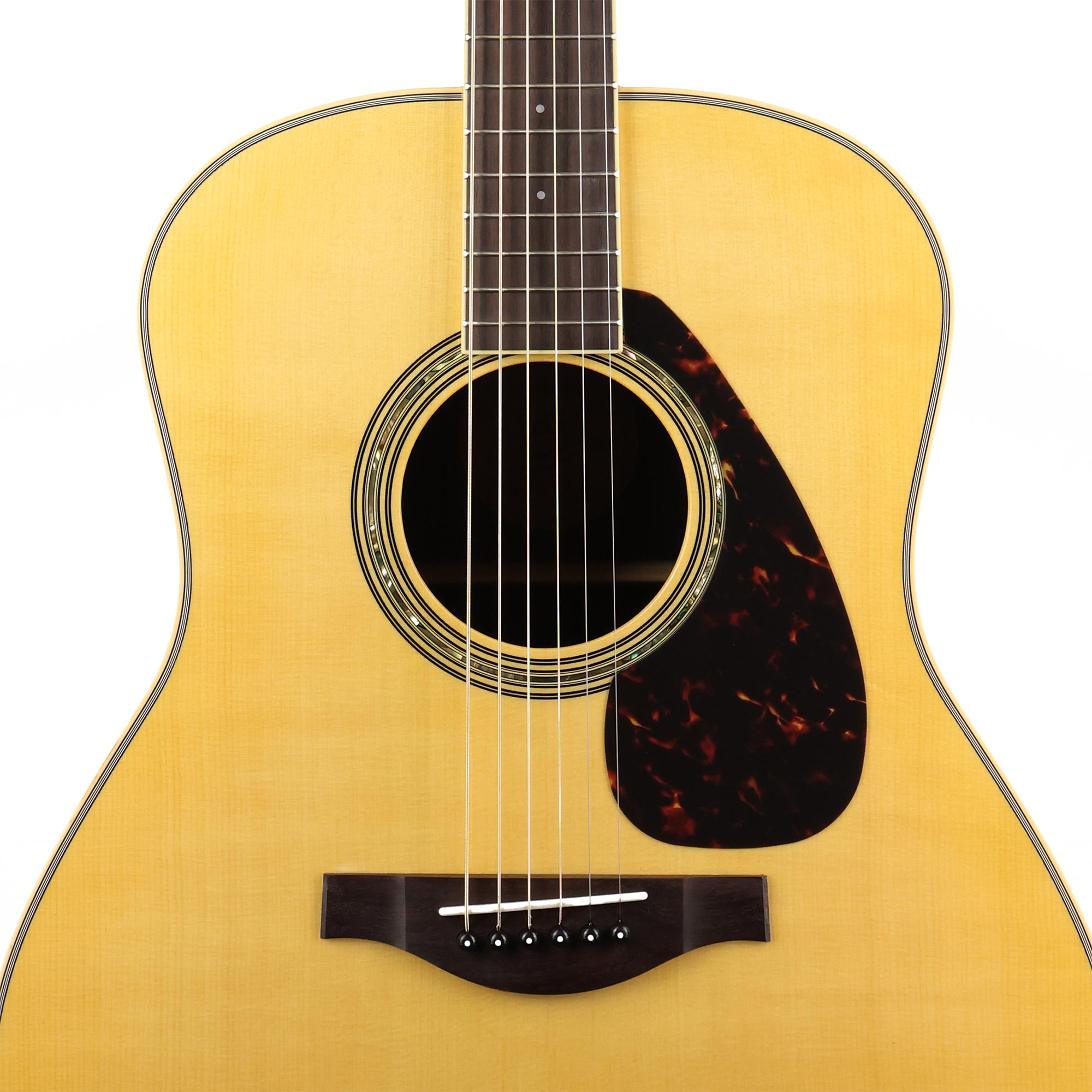 Yamaha LL6 ARE Jumbo Acoustic-Electric Natural | The Music Zoo