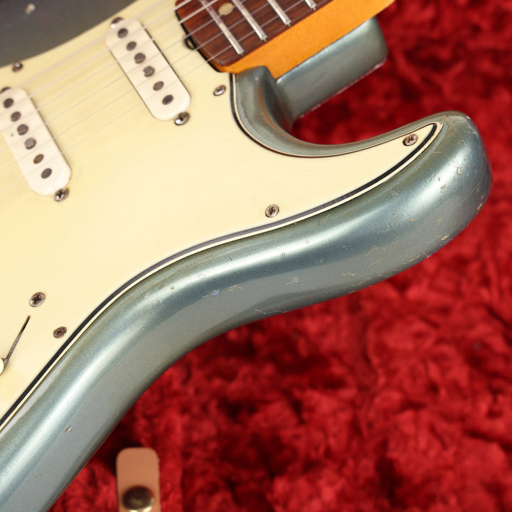 1965 Fender Stratocaster Lake Placid Blue Refinish