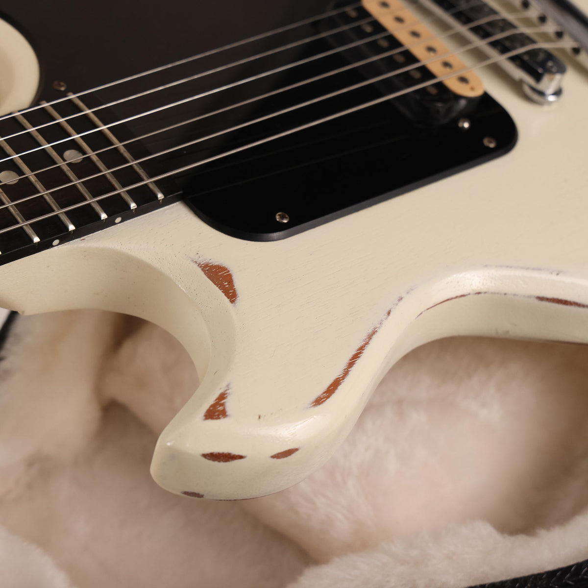 Gibson Joan Jett Signature Melody Maker Worn White 2007 — 8