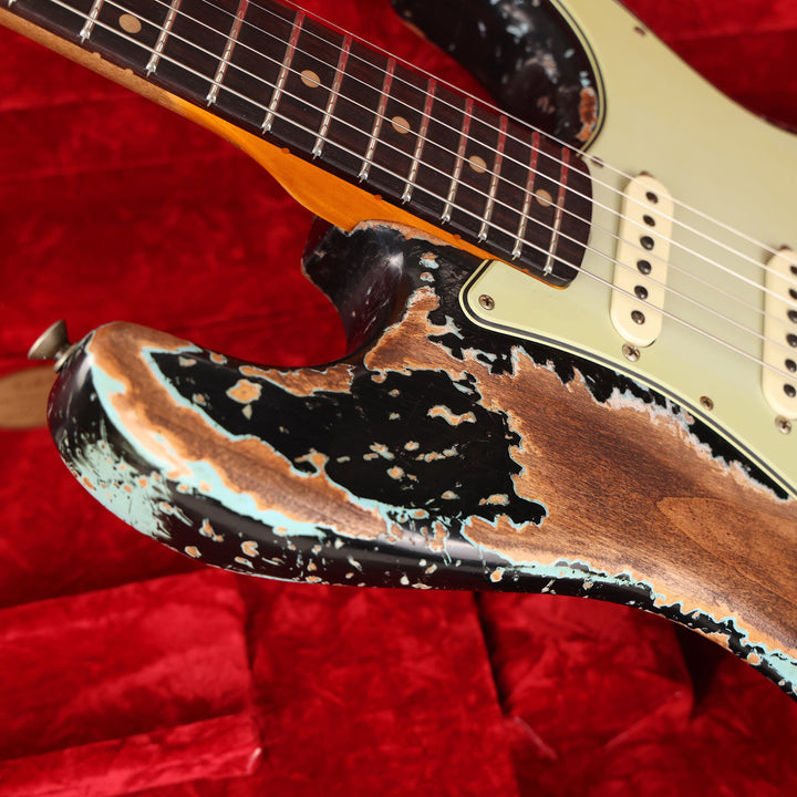 Fender Custom Shop 1959 Stratocaster Super Heavy Relic Faded Aged Black over Daphne Blue