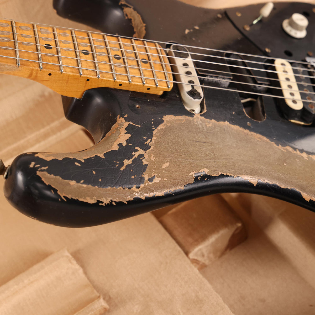 Fender Custom Shop 1957 Stratocaster Masterbuilt Austin MacNutt Music Zoo Hacksaw Relic Black — 7