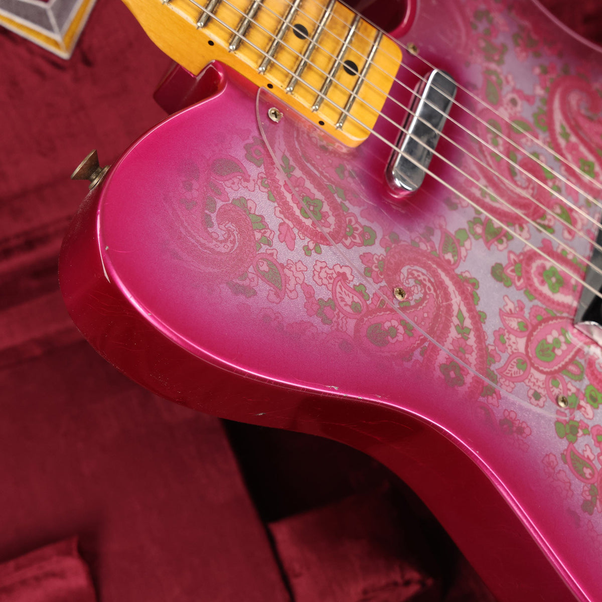 Fender Custom Shop Limited Edition '68 Pink Paisley Telecaster Relic — 7