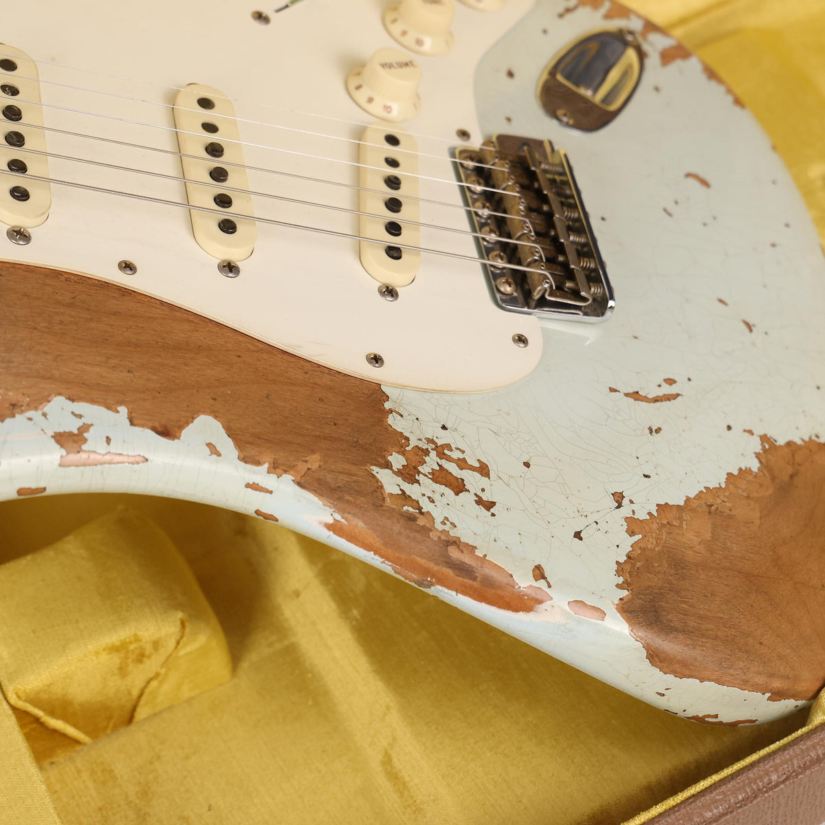 Fender Custom Shop Red Hot Stratocaster Super Heavy Relic Faded Aged Sonic Blue 2023 — 10