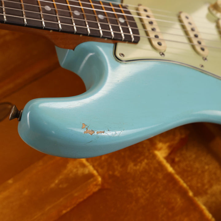 Fender Custom Shop Fat 1964 Stratocaster Brazilian Rosewood Journeyman Relic Aged Daphne Blue Masterbuilt Andy Hicks