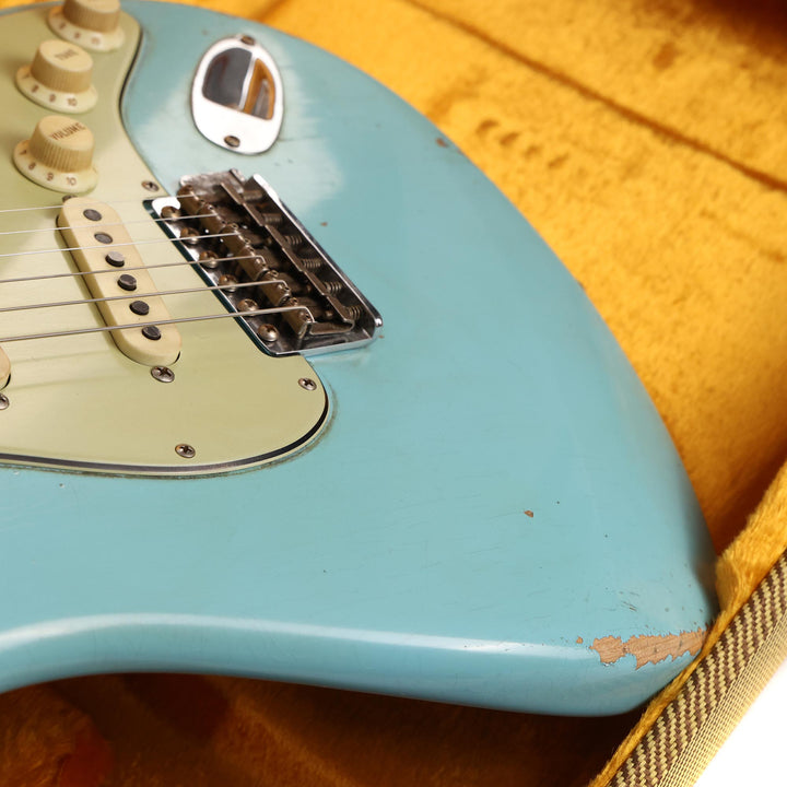 Fender Custom Shop Fat 1964 Stratocaster Brazilian Rosewood Journeyman Relic Aged Daphne Blue Masterbuilt Andy Hicks