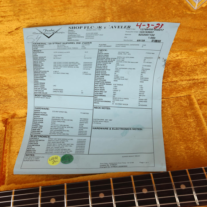 Fender Custom Shop 1959 Stratocaster Super Heavy Relic Faded Aged Dakota Red