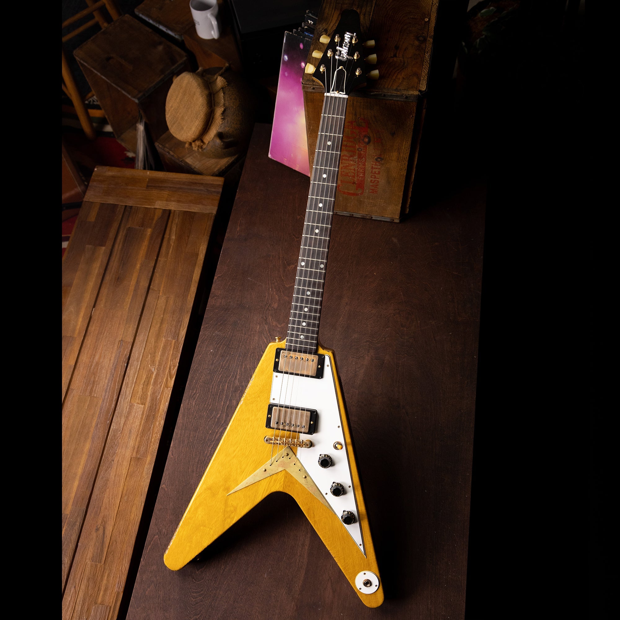 Gibson Custom Shop Collector's Edition 1958 Korina Explorer and