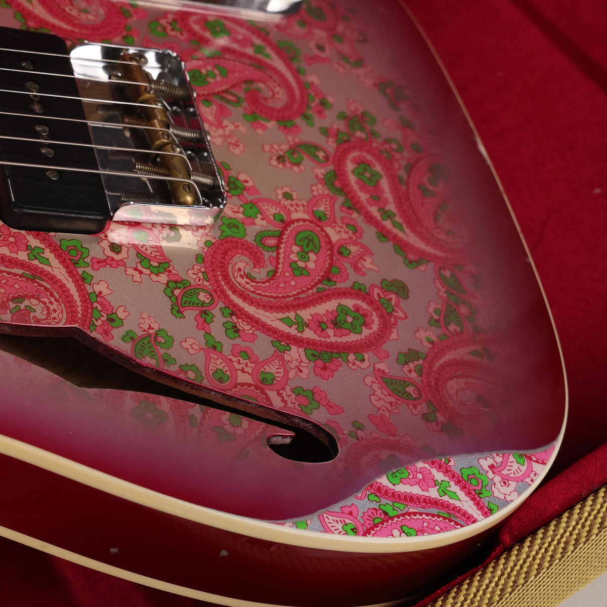 Fender Custom Shop Limited Dual P-90 Telecaster Pink Paisley Relic — 8