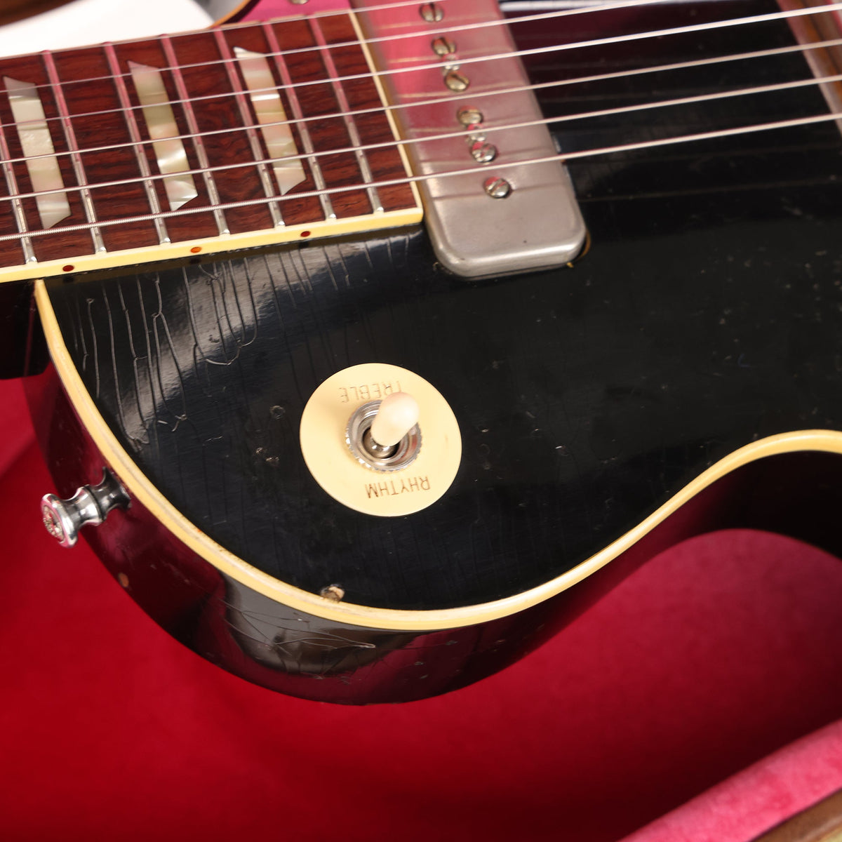 Gibson Custom Shop 1956 Les Paul Made 2 Measure Black over Gold Headstock Repair — 6