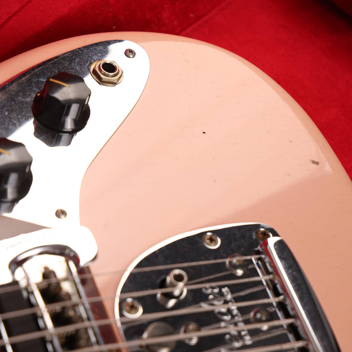 Fender Custom Shop Bass VI Journeyman Relic Aged Shell Pink 2023 — 9