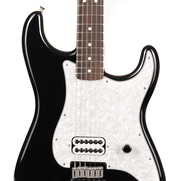Fender Limited Edition Tom DeLonge Stratocaster Black