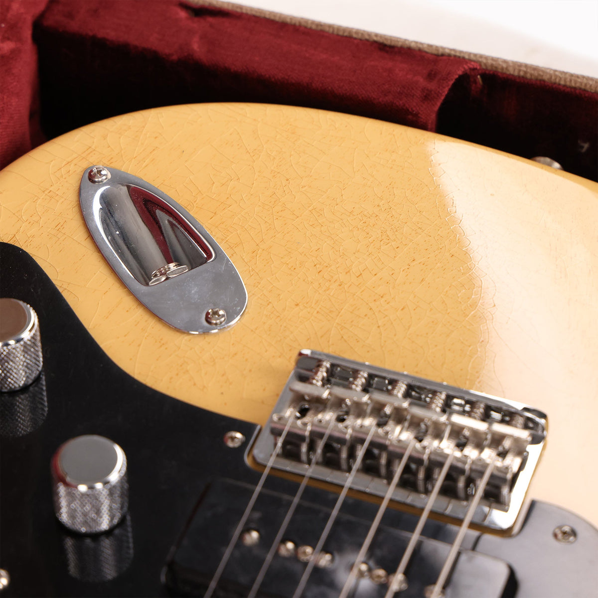 Fender Custom Shop Michigan Mahogany P-90 Stratocaster Aged TV Yellow — 9