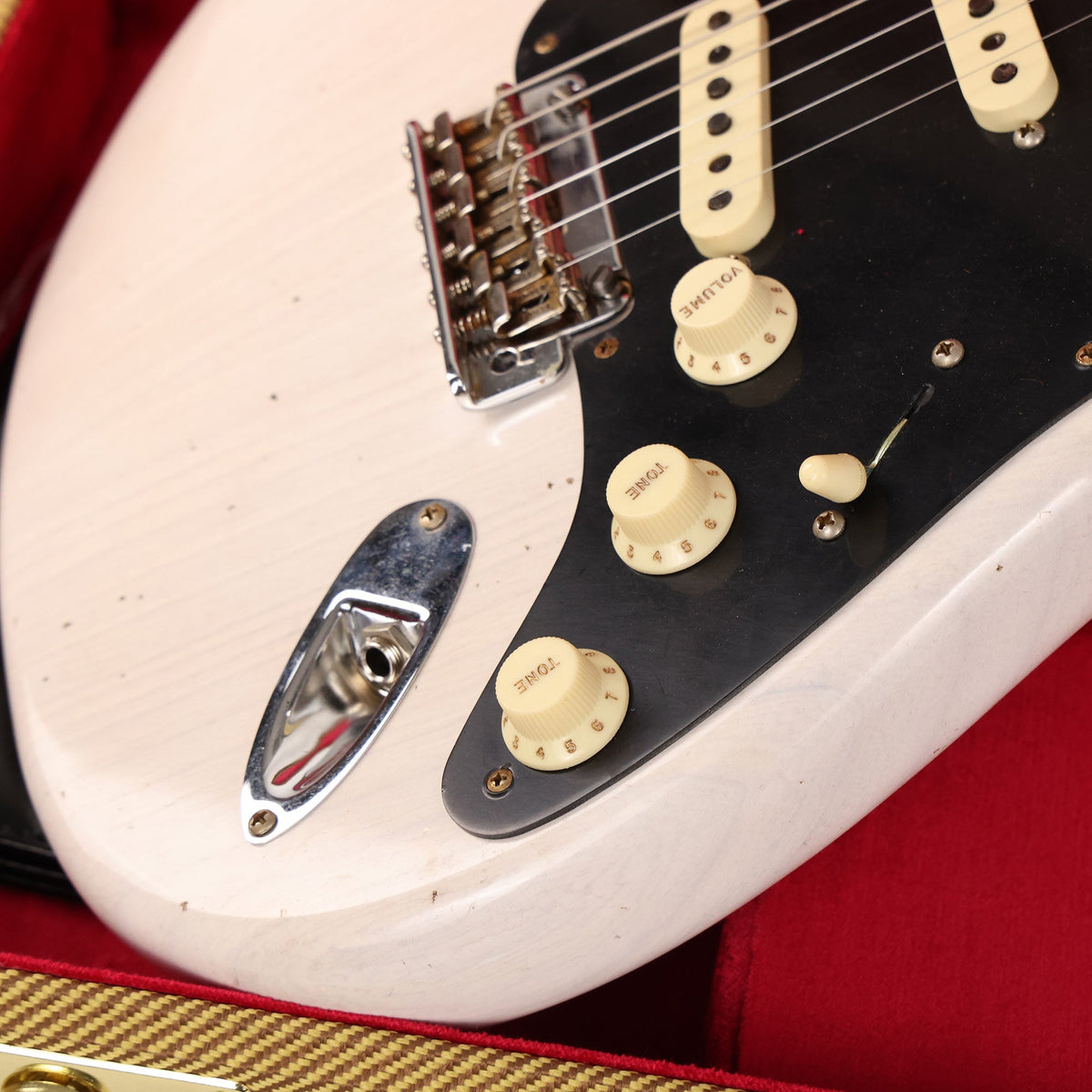 Fender Custom Shop Reverse Headstock Stratocaster Journeyman Relic Aged White Blonde — 10