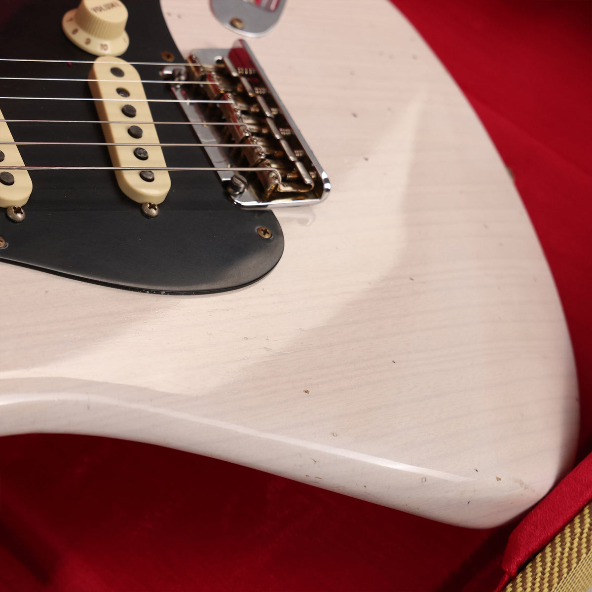 Fender Custom Shop Reverse Headstock Stratocaster Journeyman Relic Aged White Blonde — 8