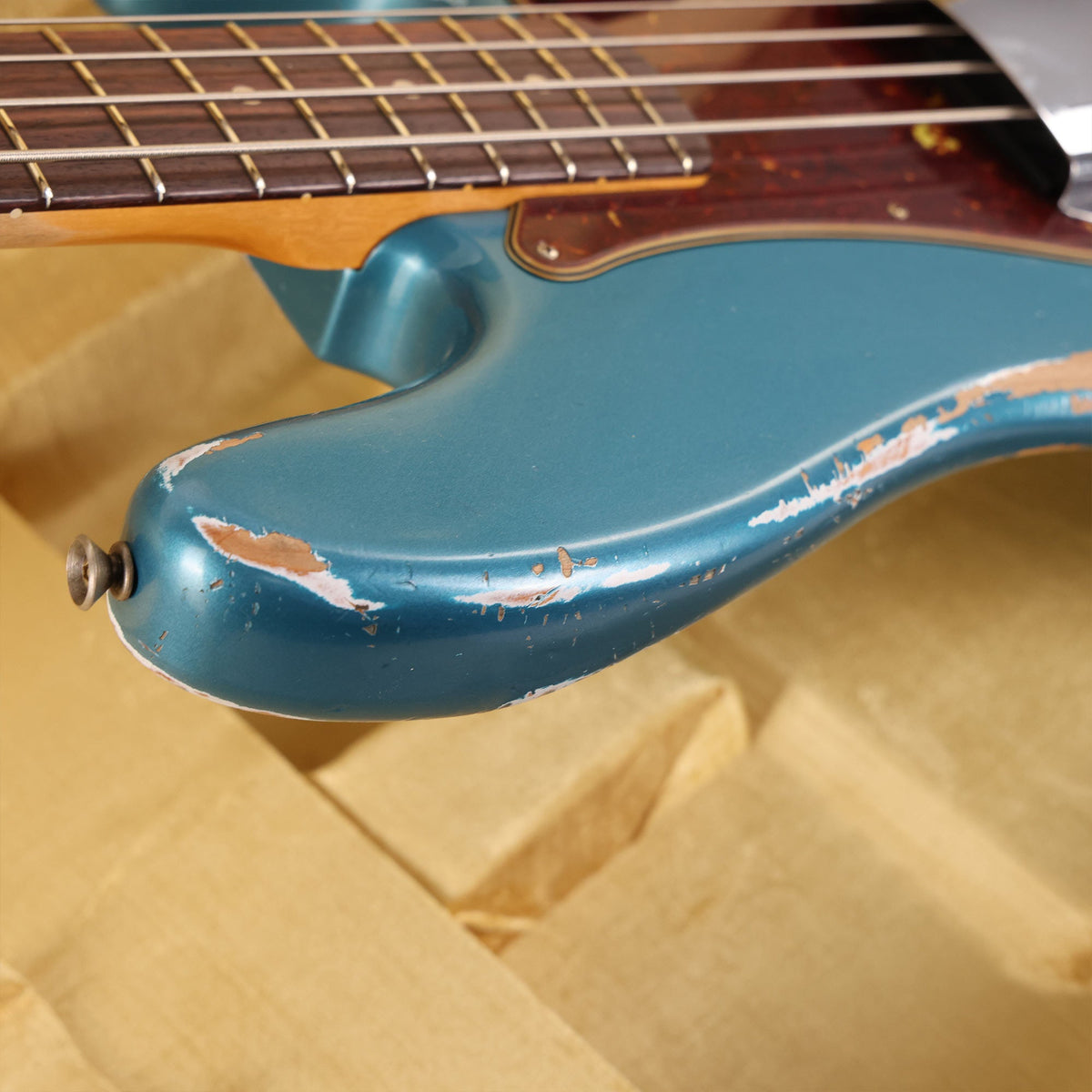 Fender Custom Shop 1963 Precision Bass Heavy Relic Ocean Turquoise — 7