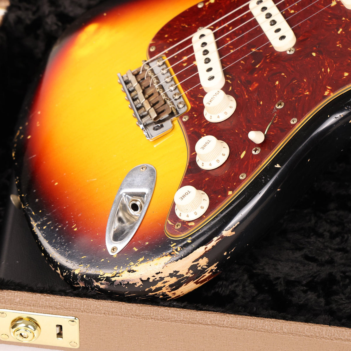 Fender Custom Shop 1960 Stratocaster Relic 3-Tone Sunburst Masterbuilt Dennis Galuszka — 10