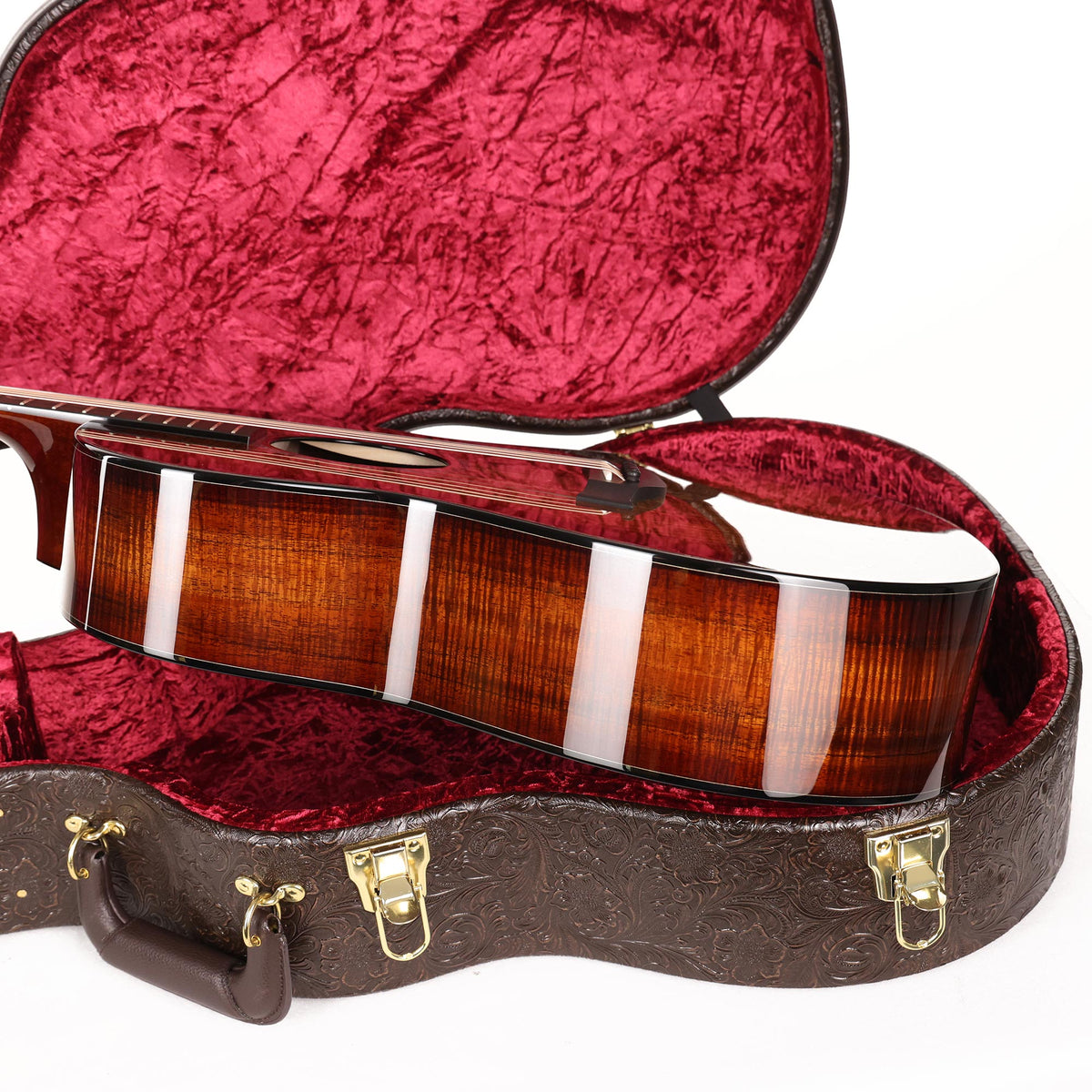 Taylor Custom Shop Grand Pacific Hawaiian Koa Shaded Edgeburst 2023 — 7