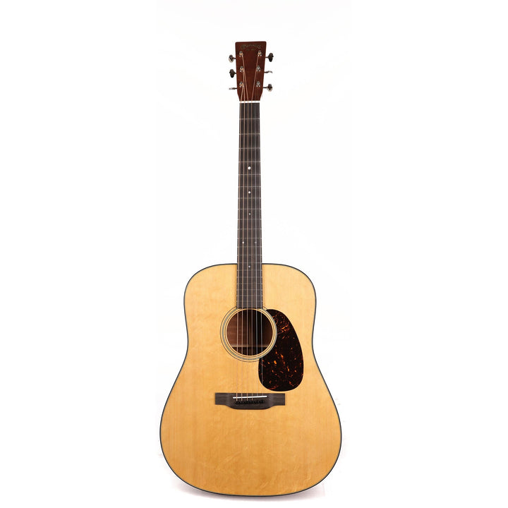 Martin Custom Shop Dreadnought Bearclaw Spruce and Quilted Pommele Sapele