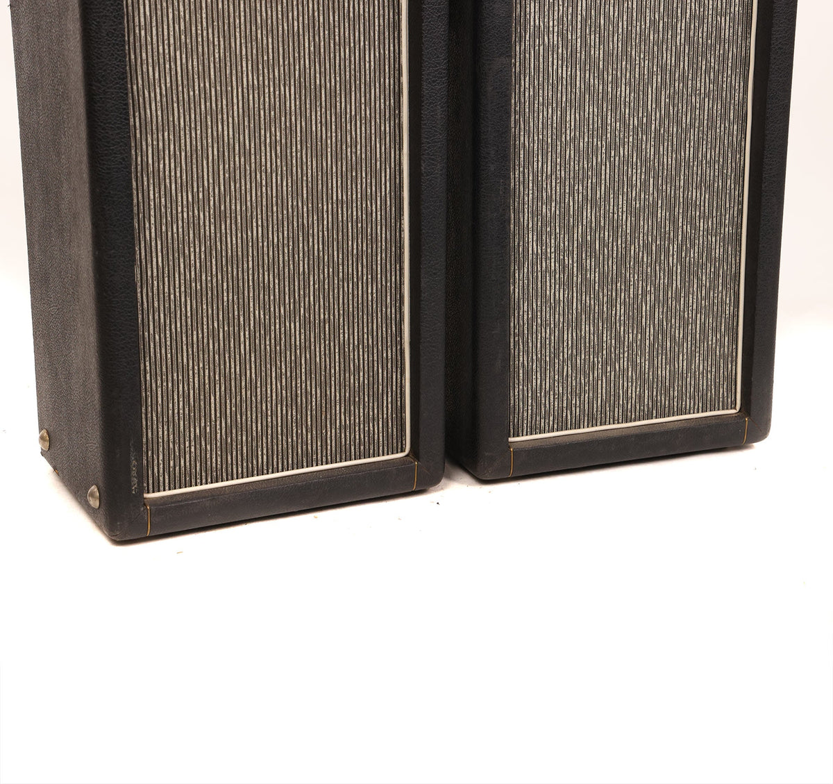 Marshall 1991 PA Speakers 4x10 Columns — 6