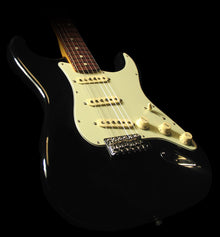 Used Fender Classic Series '60s Stratocaster Electric Guitar Black